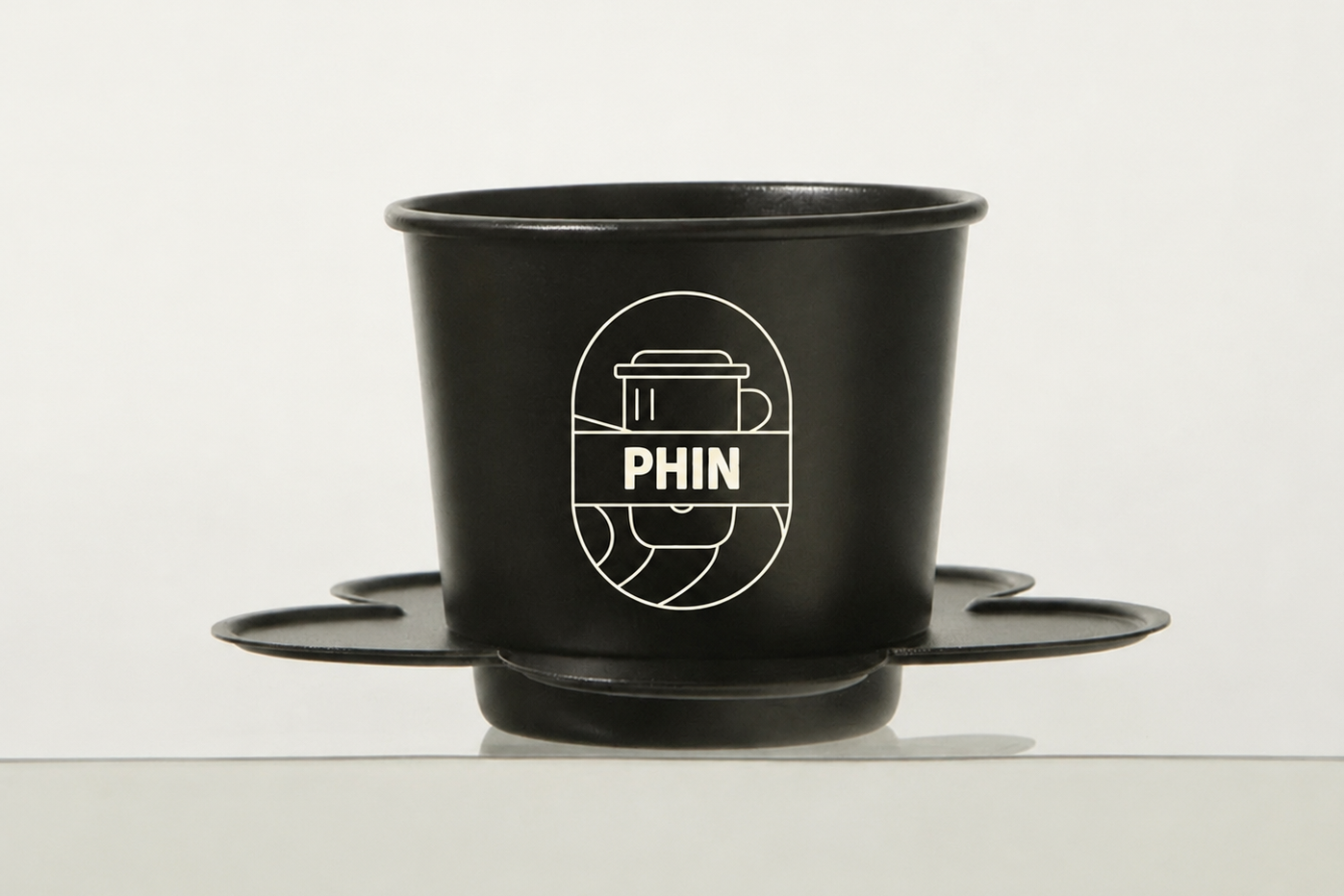 VIETNAMESISCHER PHIN-FILTER PHINOI ZUSAMMENARBEIT